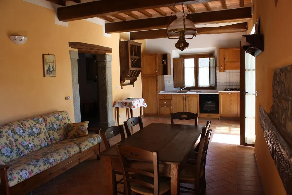 Agriturismo Vezzano Chiusi della Verna 0*,  Italia