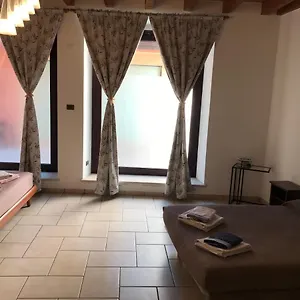  Casa vacanze Kindly Roberta Centro Storico Peschiera,lago Relax Italia